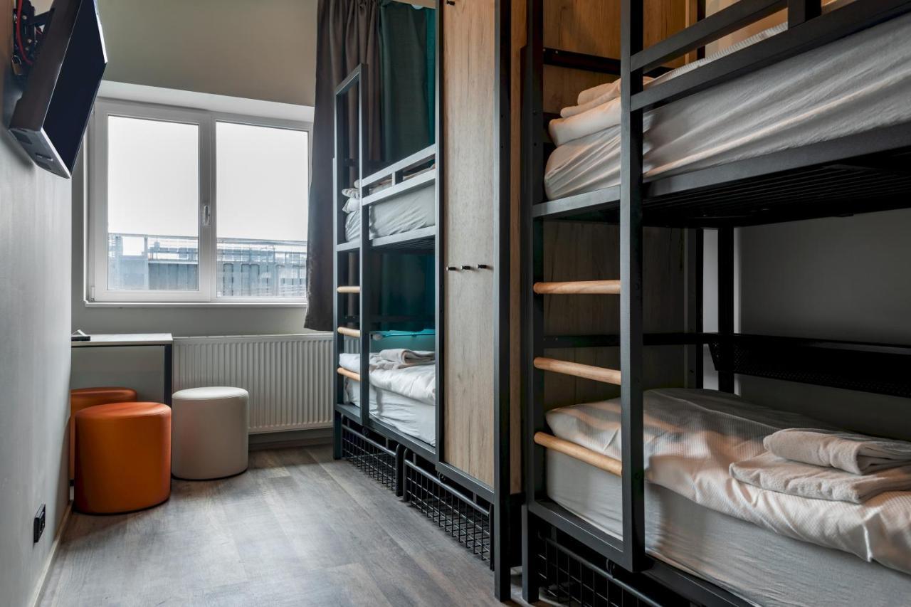 Bed 4-Bed Dormitory Room,1129554726:JPEG